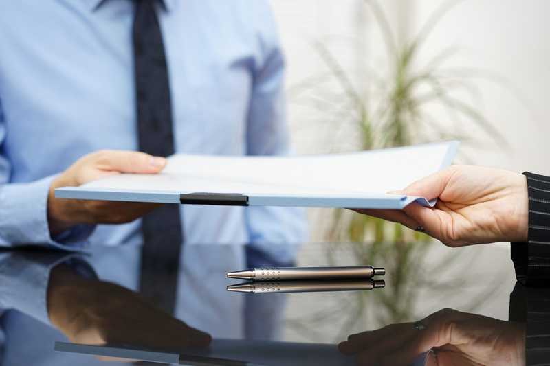 Be careful when handing over your information. images/be-careful-with-your-kyc-documents/1.jpeg